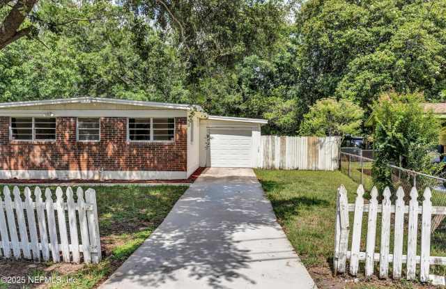 4407 MELVIN Circle E photos photos
