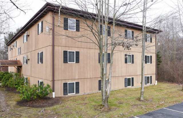 8140 Southwood Drive Gallery 2