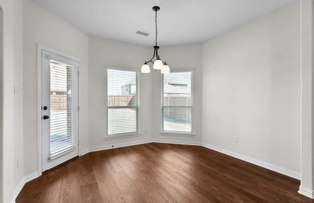 1209 Rogers Parkway Gallery 4