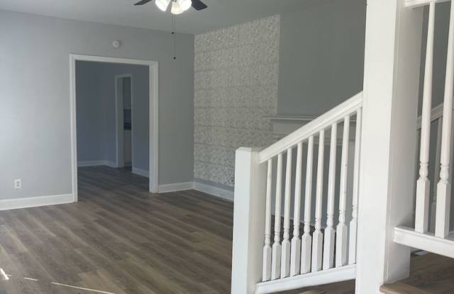4-Bedroom with Basement in Venetian Hills Gallery 4