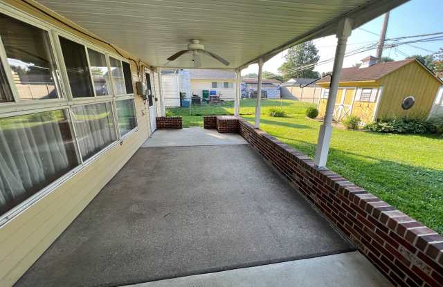 Beautiful Large 4 bedroom 2 bath in Levittown PA. photos photos