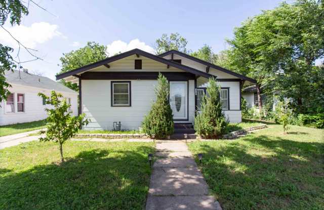 4 Bedroom Home!! photos photos