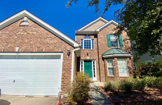 121 Oakesdale Dr. - 121 Oakesdale Drive, Bluffton, SC 29909