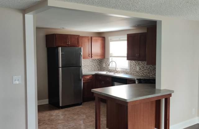 56 Bannard Avenue photos photos