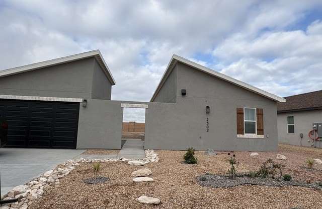2302 Magnolia Ln Gallery 1