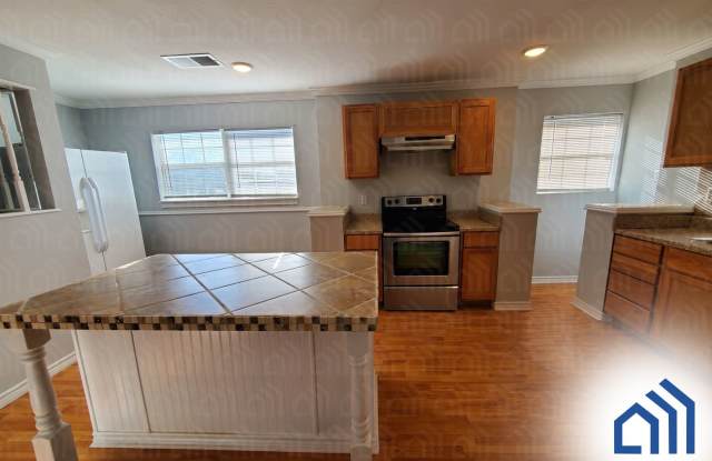 Spacious 4-bedroom 1.5 bath home COMING SOON! photos photos