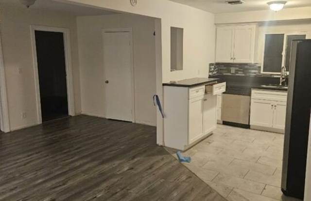 5021 Lowell Ave photos photos