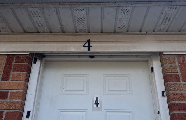 811 Scott #4, Brownsville photos photos