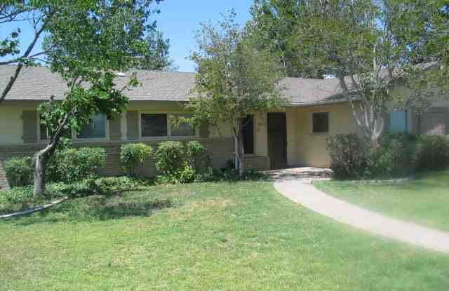 2500 Gaye Dr - 2500 Gaye Drive, Roswell, NM 88201