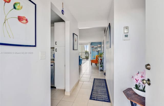 321 Southeast 3rd Street photos photos