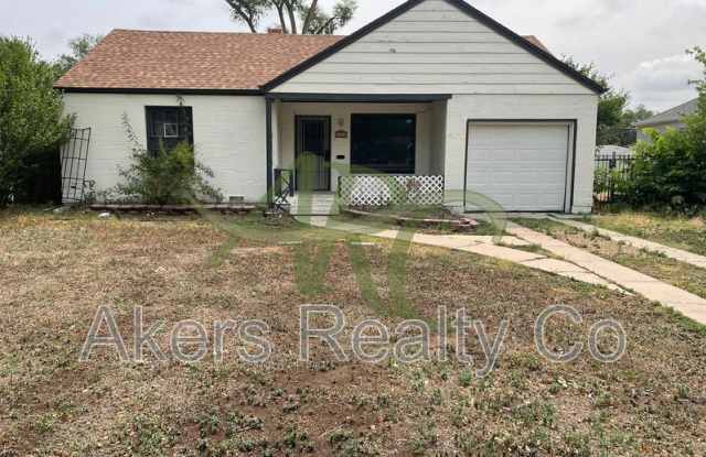2210 Court St photos photos