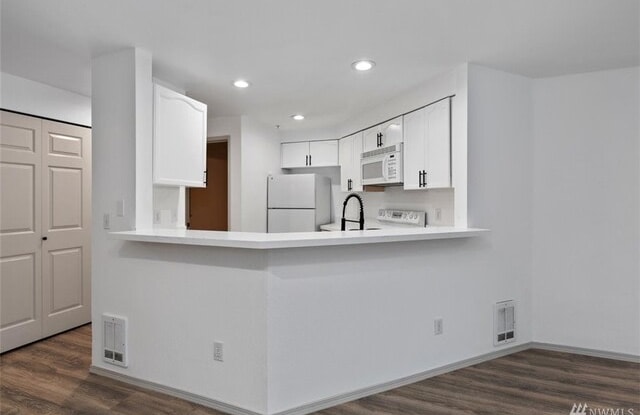 15917 Waynita Way NE Unit E-103 - 15917 Waynita Way Northeast, Bothell, WA 98011