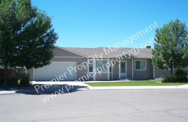 2805 Laddie Way Gallery 1