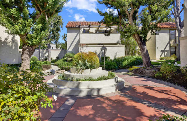 La Costa Gallery 3