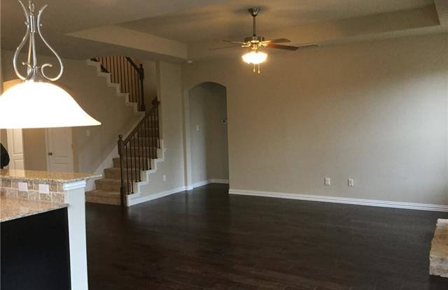 2904 Castle Creek Gallery 3