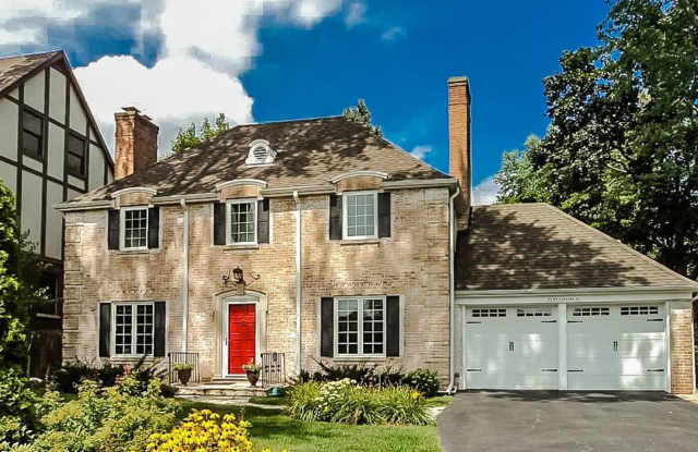3039 Simpson St - 3039 Golf Road, Evanston, IL 60201