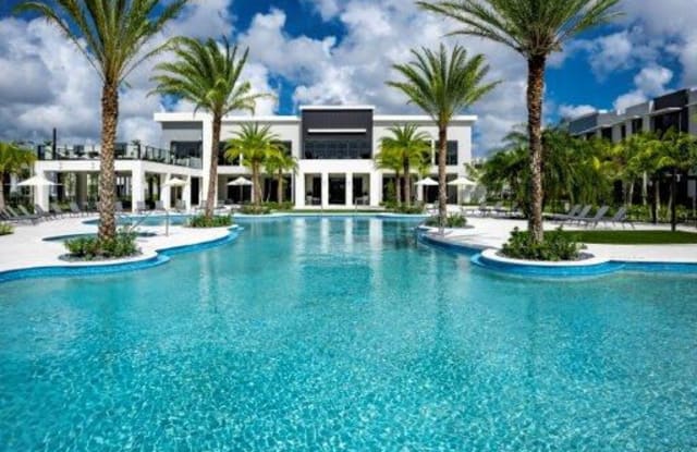 Manor Hialeah Gallery 4