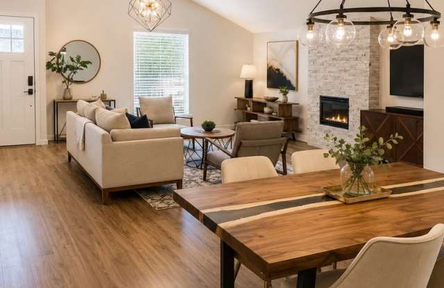 *** Near Domain * Stunning 3 Bedroom House with 2 Car Garage * Fully Furnished * Designer Decorated * High End Luxury Finishes *** photos photos *** Near Domain * Stunning 3 Bedroom House with 2 Car Garage * Fully Furnished * Designer Decorated * High End Luxury Finishes *** photos photos
