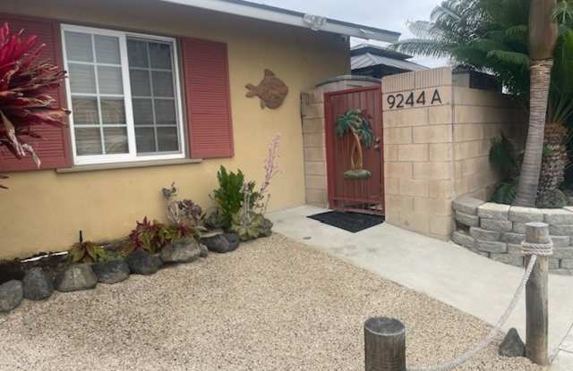 Beautifully Furnished 1 Bdrm 1 Bath House in Fountain Valley photos photos