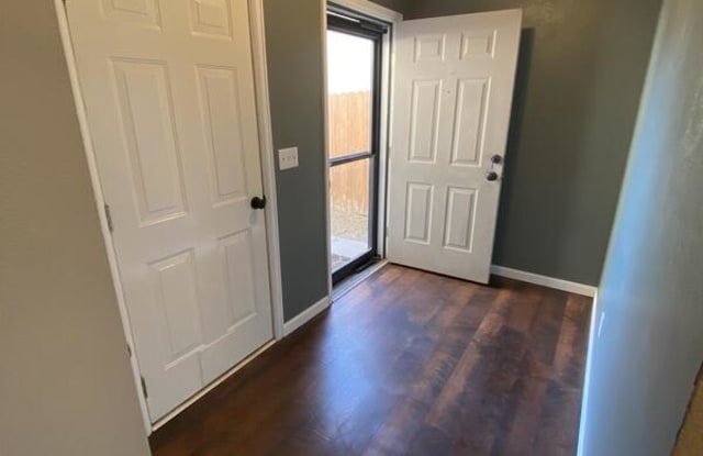 322 Abby Road - 322 Abby Road, Cheyenne, WY 82007