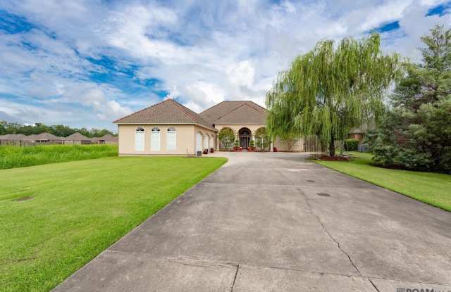 4710 Little Hope Dr photos photos