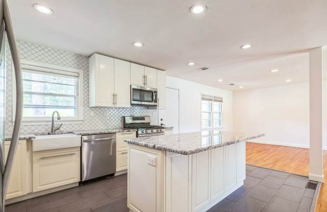 Charming 3BR House in Decatur photos photos
