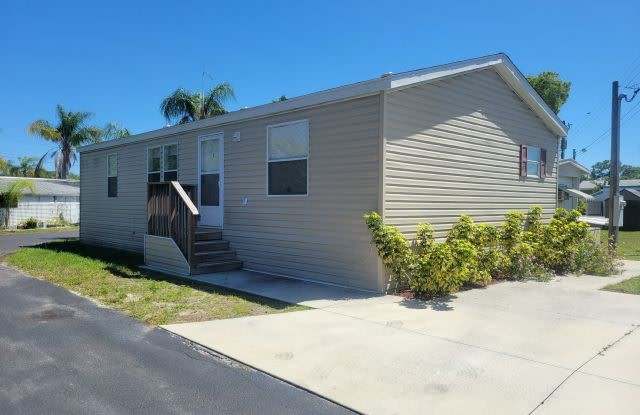 124 Happy Haven Drive - 124 Happy Haven Drive, Osprey, FL 34229
