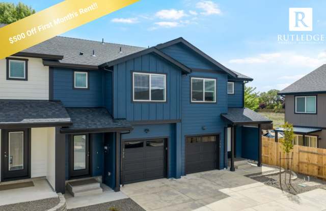 STUNNING 3 Bed / 2.5 Bath Brand New Townhome!! photos photos