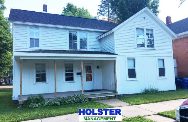 4-bedroom 1 Bath Single-Family Home Near Downtown Wausau photos photos