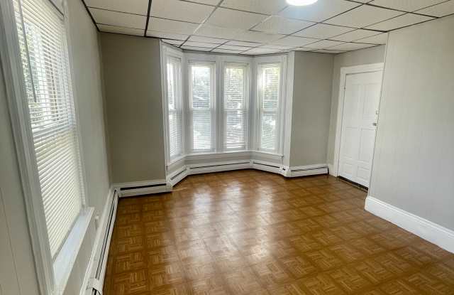 44 Pine Street photos photos