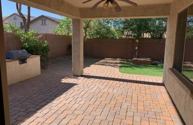9051 W Hedge Hog Place Gallery 3