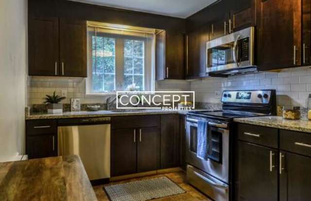 15 Captain Parker Arms - 15 Captain Parker Arms, Lexington, MA 02421