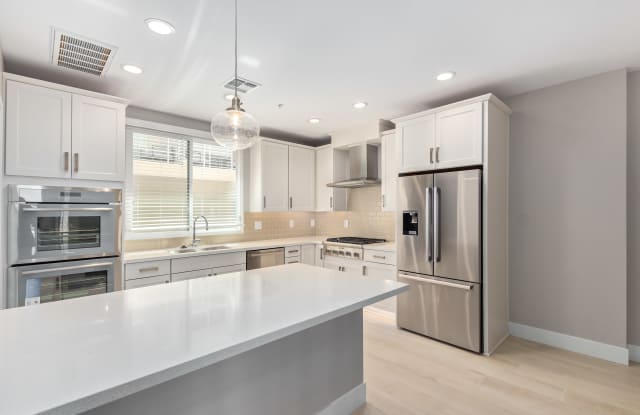 7550 E Osborn Rd #1009 photos photos