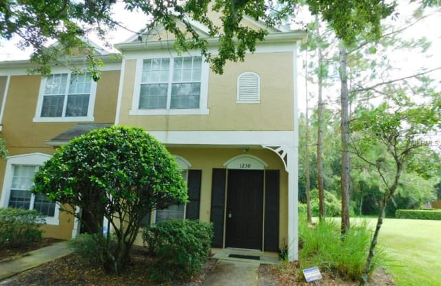 1230 STANDRIDGE DRIVE - 1230 Standridge Drive, Wesley Chapel, FL 33543