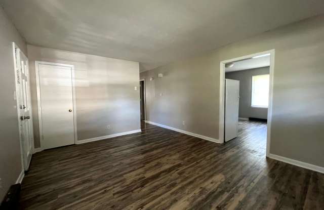 6593 Stillwater ~ Emerald Gardens Gallery 3