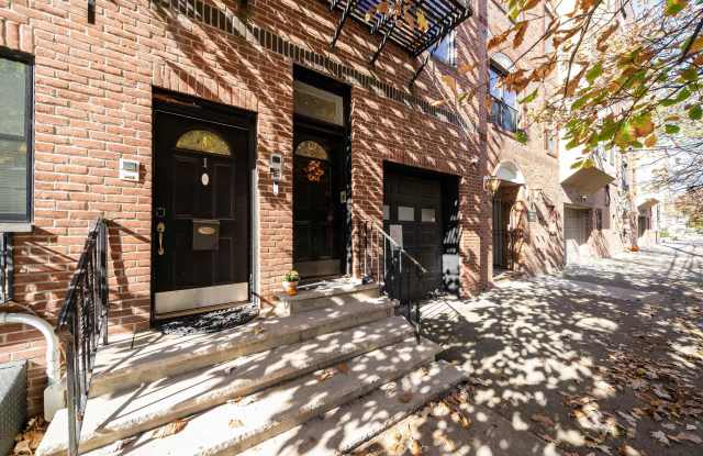 212 JACKSON ST photos photos