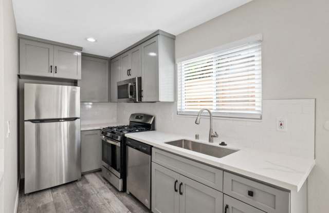 Hamilton Courtyard Apartments photos photos