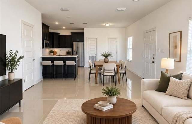 1203 White Oak Drive Gallery 4
