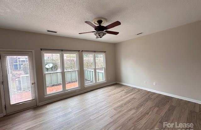 17460 Tuscany Lane Gallery 3