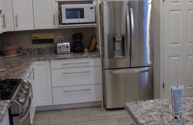 1465 Valley Ranch Circle'VACATION RENTAL' Gallery 4