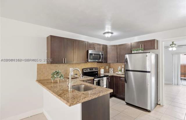 7241 Miami Lakes Dr Gallery 4