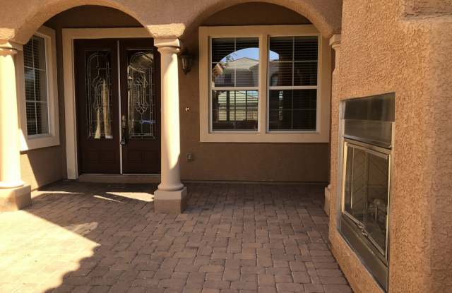 Gorgeous Anthem Highlands  Pool Home For Lease! Gallery 4