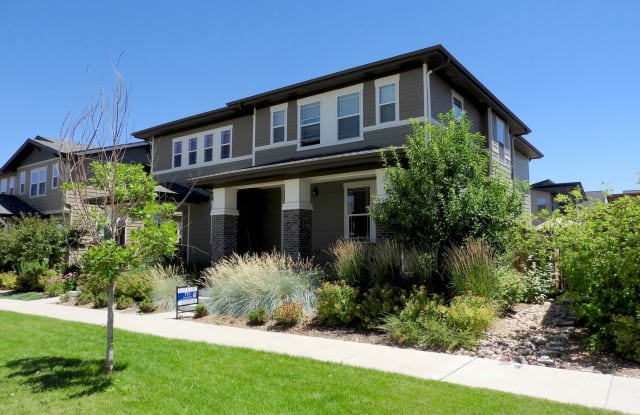 2734 Iola St - 2734 Iola Street, Denver, CO 80238