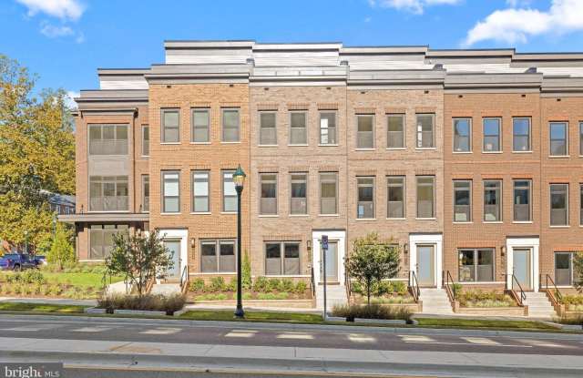 5608 BROOKSIDE Drive Gallery 2