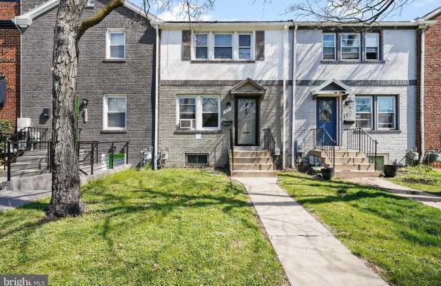 819 20TH Street NE photos photos