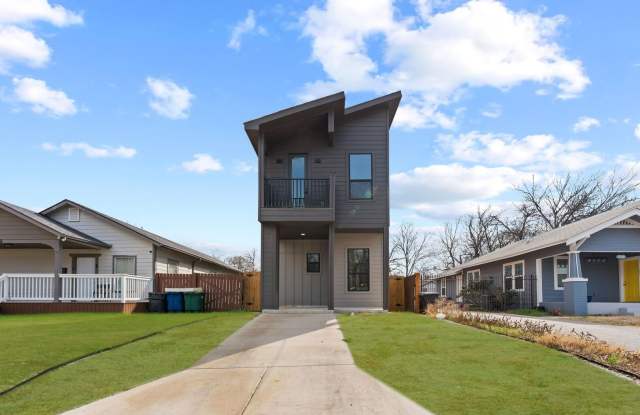 1334 Center photos photos