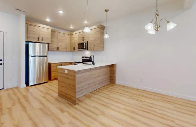 1132 W 250 S Unit 212 Gallery 3