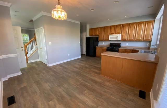 15349 BRONCO Way Gallery 4