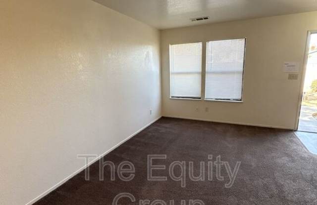 1270 Tustin Circle Gallery 3
