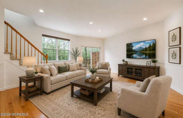 16 Jensen Court Gallery 4